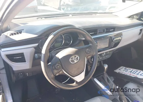 2015 Toyota Corolla Le z USA, uszkodzony, nr VIN 2T1BURHE3FC437359